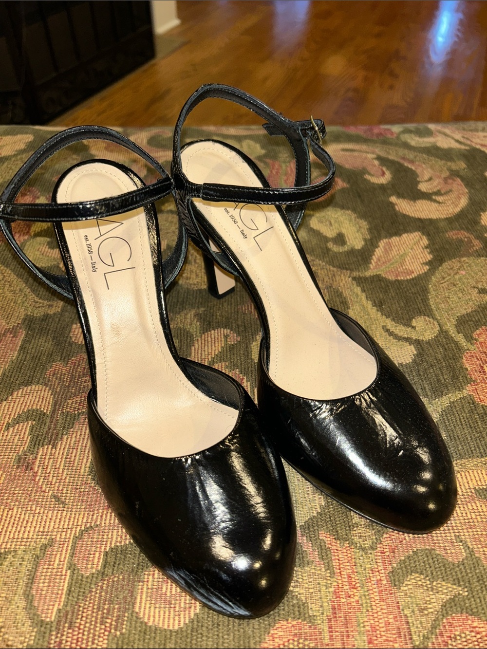AGL Milly H Simply Black Patent Leather Ankle-Strap Pumps with Round Toe